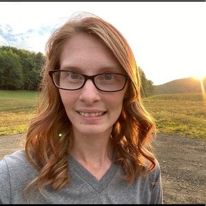 Meet your Posher, Rebecca